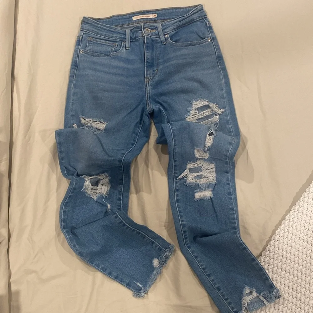VINTAGE LEVIS 🌹 - Picture 3 of 4
